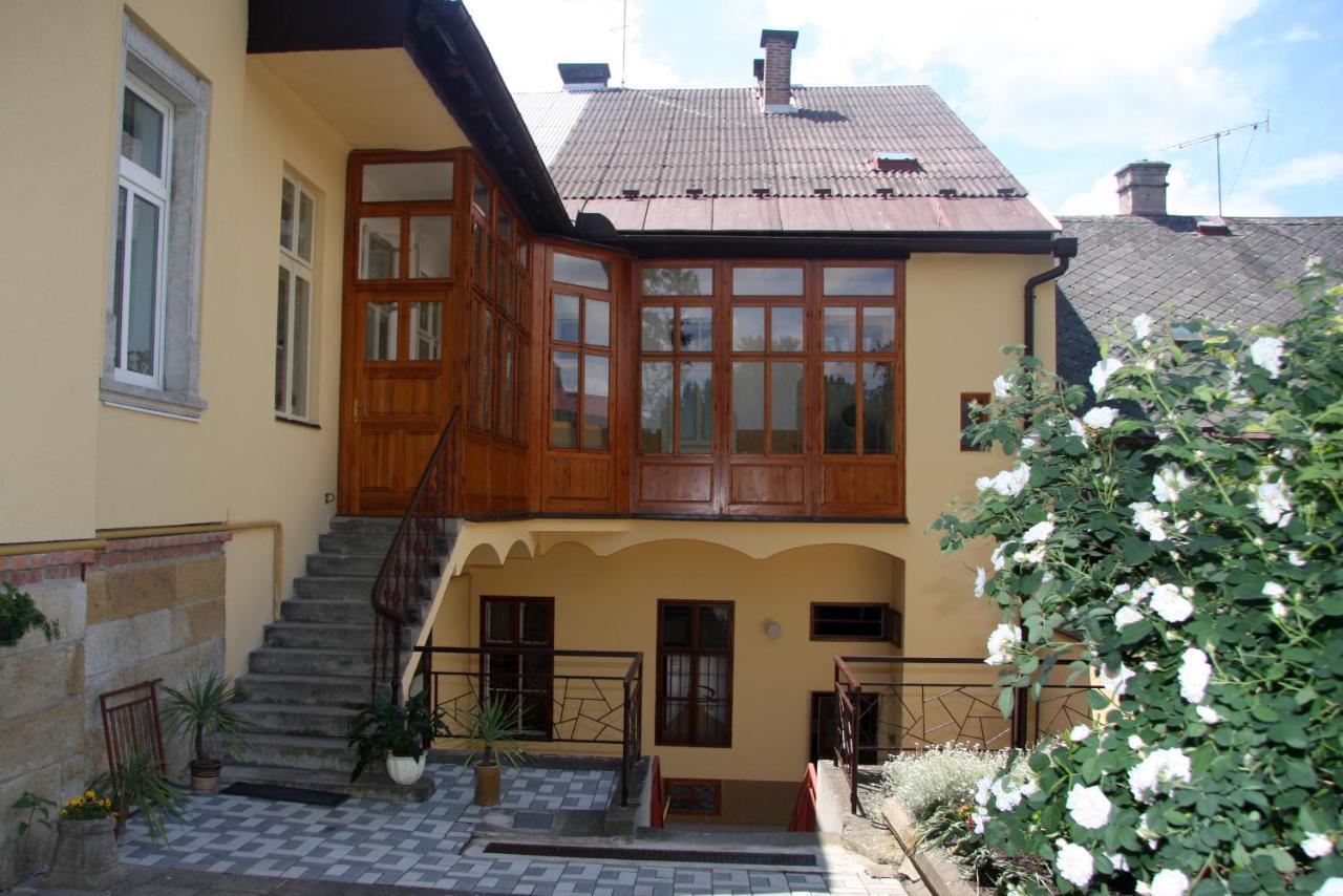 Apartment Husova 1.patro